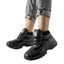 Black Falla winter workers