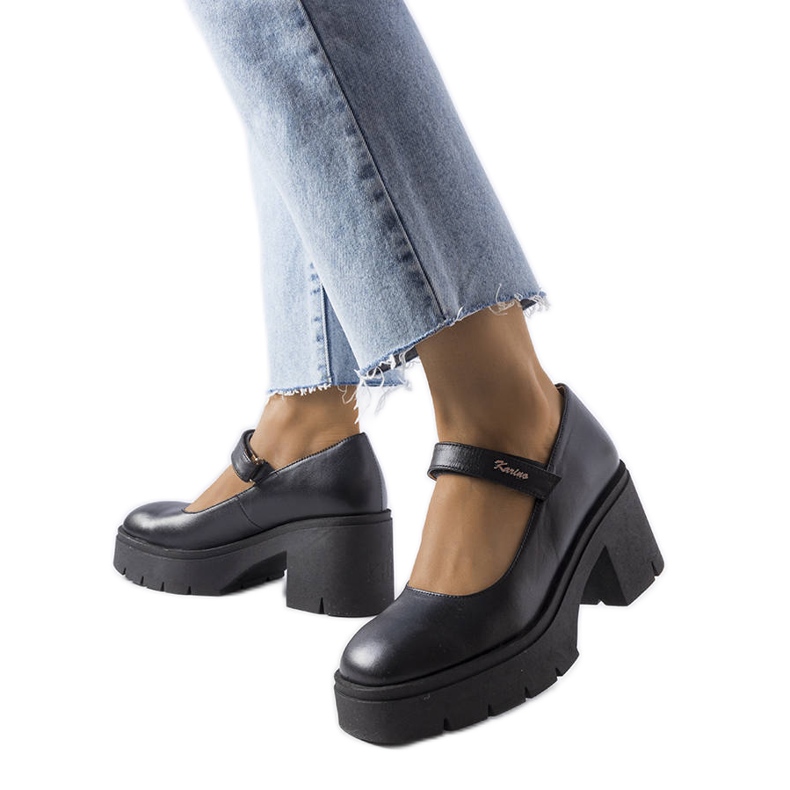 Karino black leather high-heeled pumps