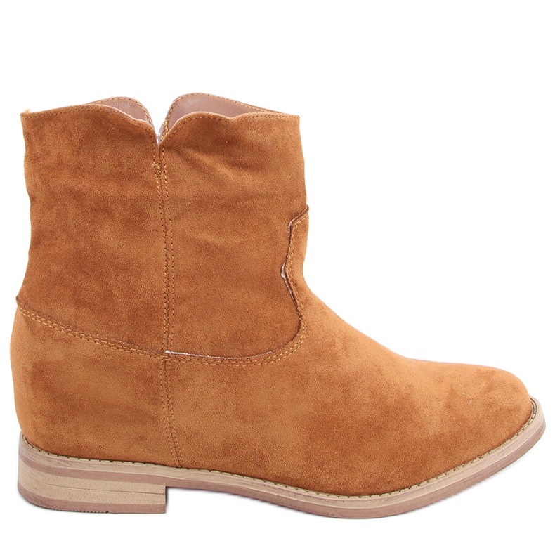 Boots on a hidden Deer Camel wedge heel brown