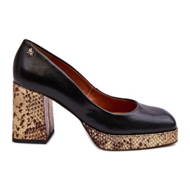 Fashionable Leather Pumps Laura Messi 2599 Black