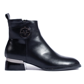 Black elegant flat boots by Vinceza