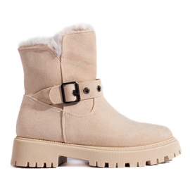 Beige snow boots with a Vinceza buckle