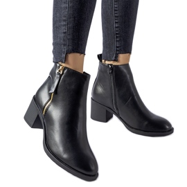 Black classic Ivano low-heeled ankle boots
