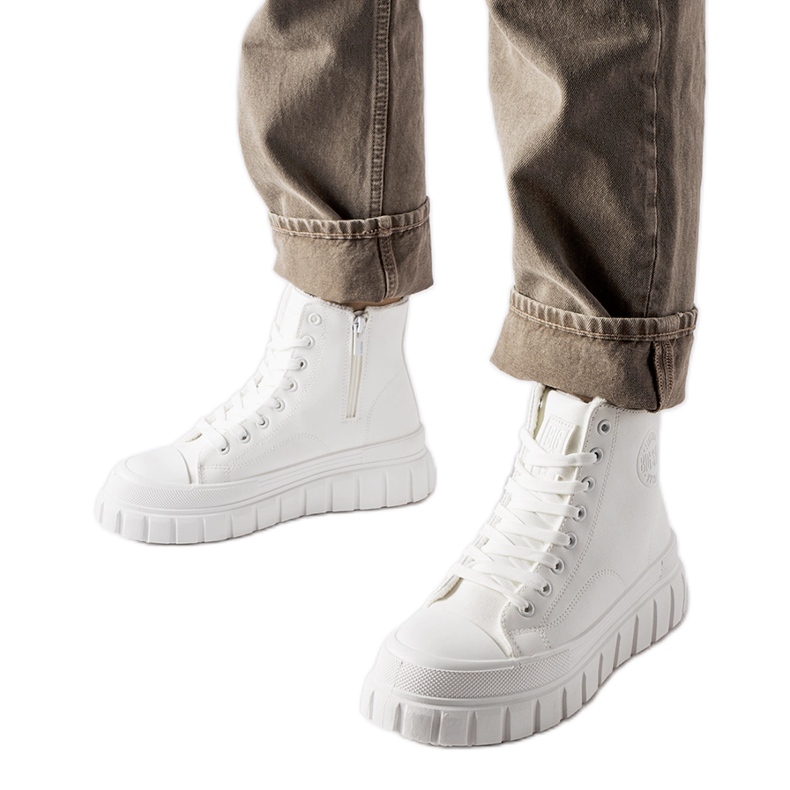 White insulated sneakers Big Star MM274624