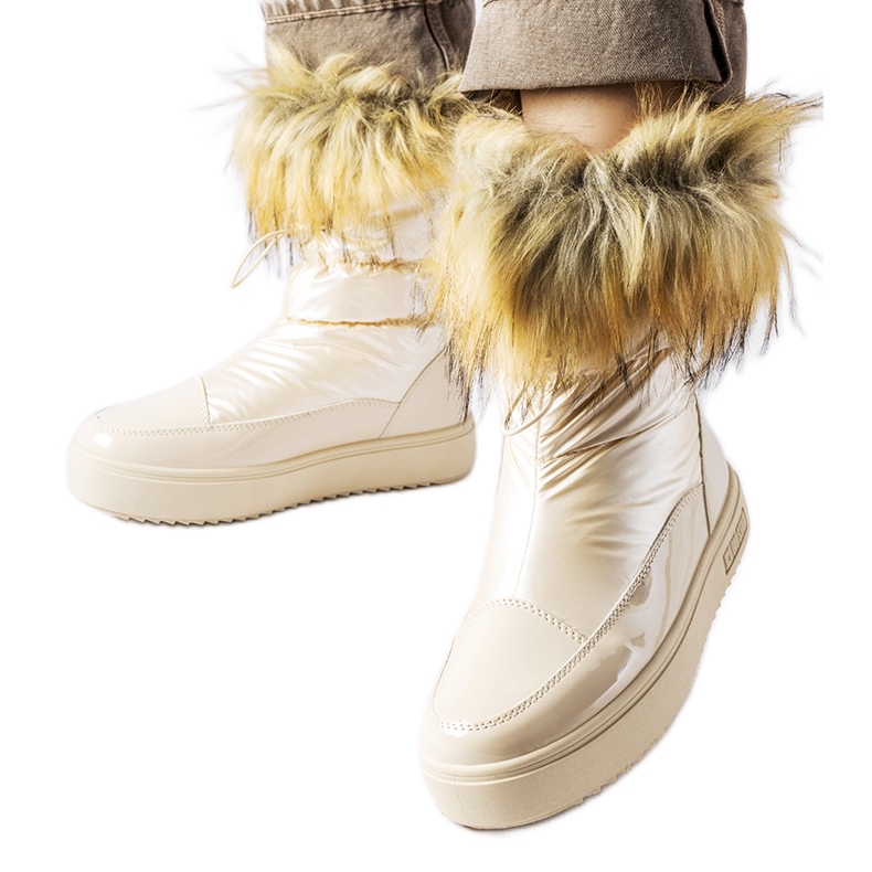 Big Star Beige insulated snow boots with fur MM274380 Big Star Beige insulated snow boots with fur MM274380