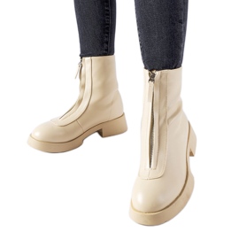 Beige insulated ankle boots with Baldo zipper Beige insulated ankle boots with Baldo zipper