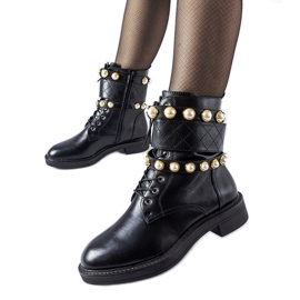 Black insulated ankle boots with Normand pearls Black insulated ankle boots with Normand pearls