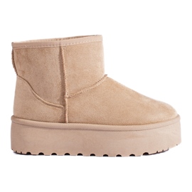 Women's snow boots on the beige Shelovet platform