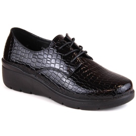 Ladies' patent Croco oxford shoes with a wedge T.Sokolski 328 black