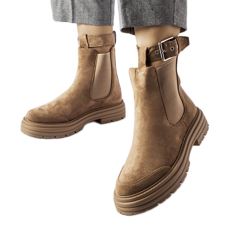 Brown ankle boots with a decorative clasp by Abela beige