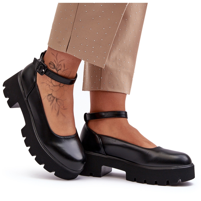 WS1 Women's Low Heel Shoes with a Buckle, Black by Owena