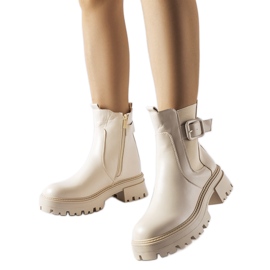 Beige insulated Parolise boots