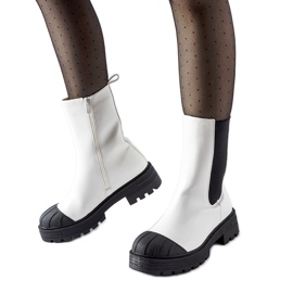 White classic insulated Porcigatone boots