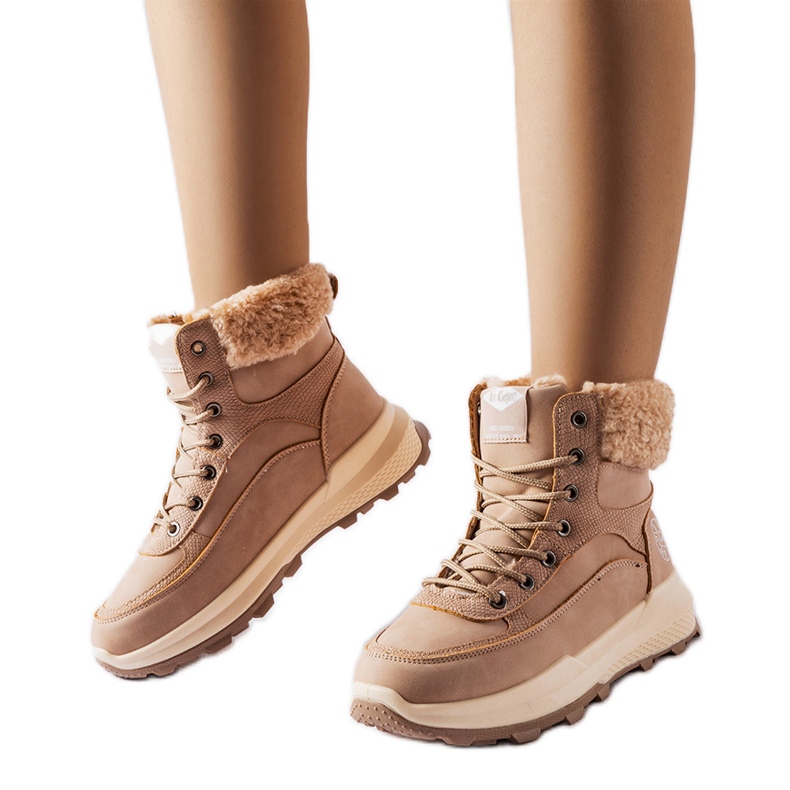 Beige boots Lee Cooper LCJ-22-44-1363L