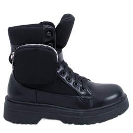 Military boots with a Baku Black pouch
