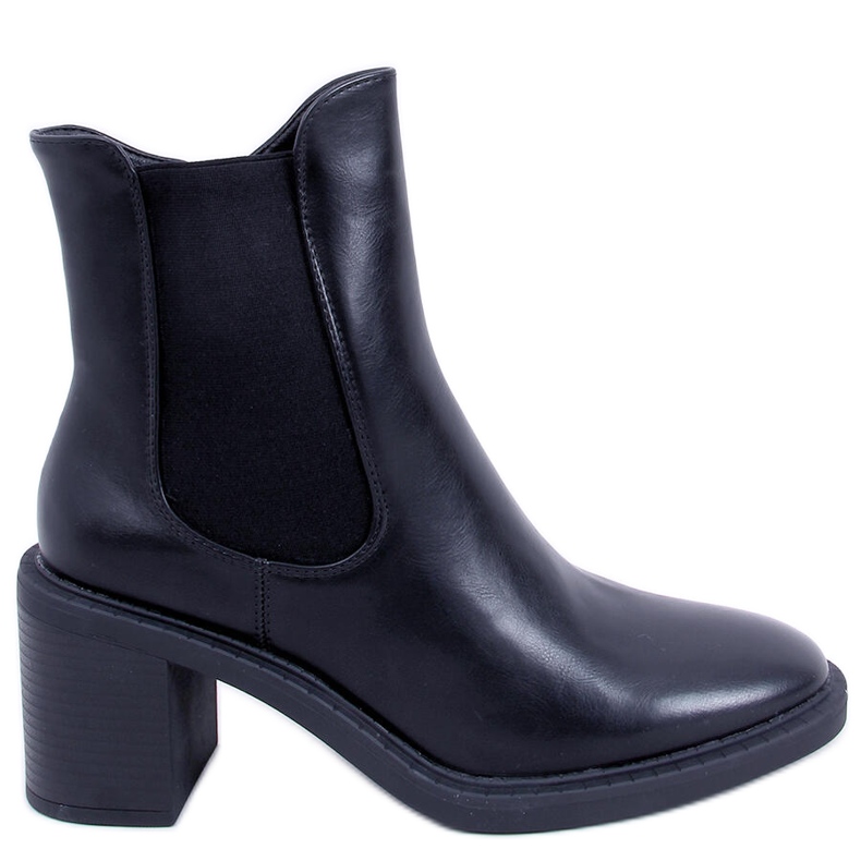 Classic Clea Black high-heeled boots