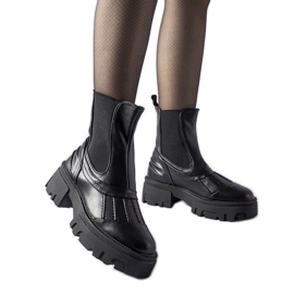 Black massive insulated Carruba workers