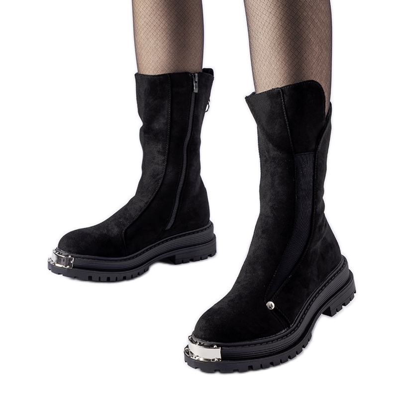 Black insulated ankle boots with decorative toe Bologna