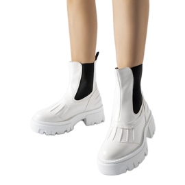 White massive insulated Carruba workers