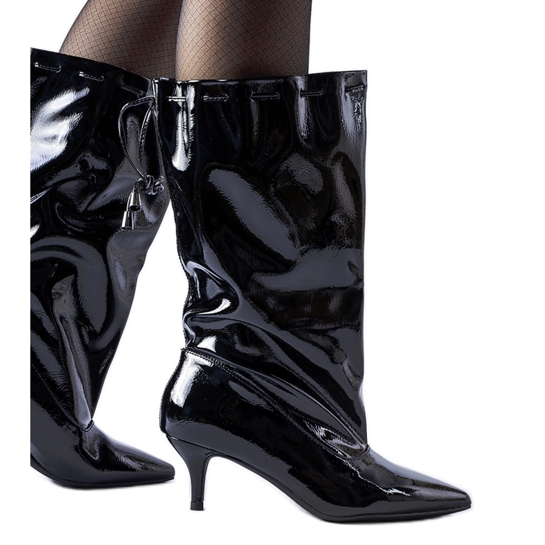 Black Clinton boots with a low heel