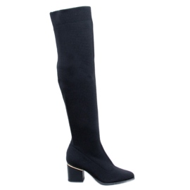 Mckenzie Black low-heeled musketeers