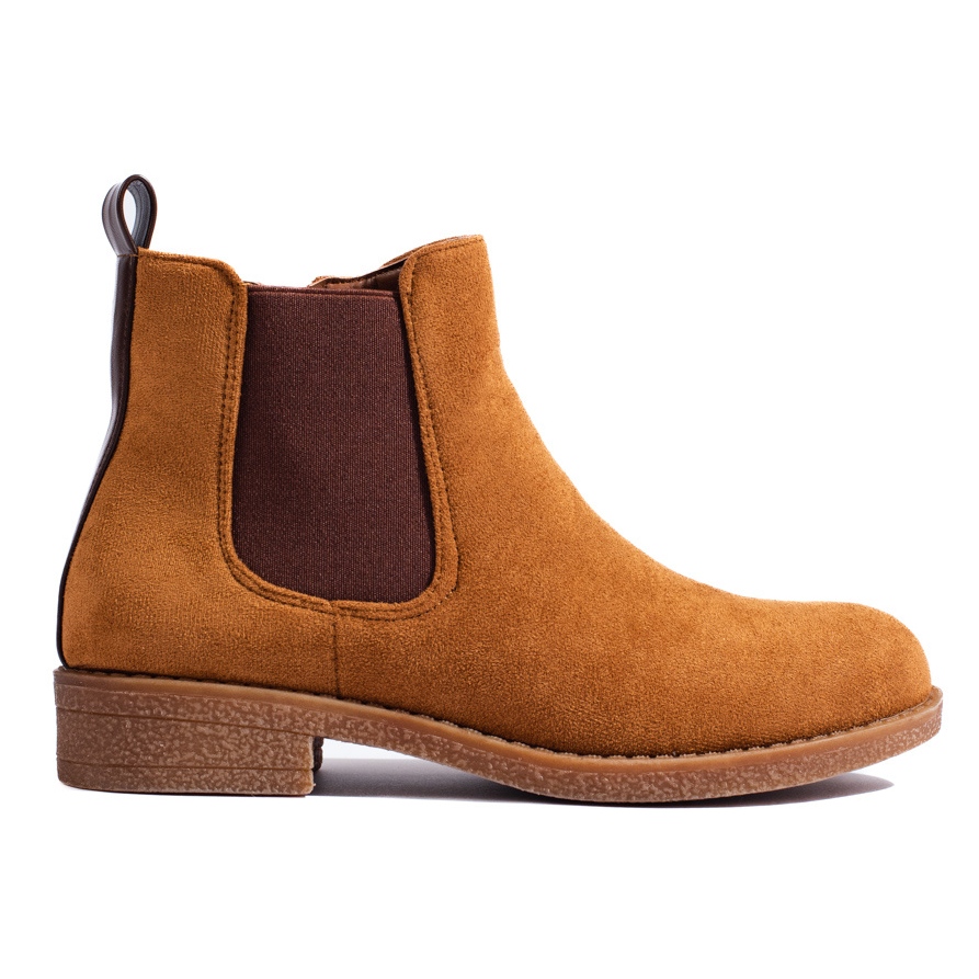 Chelsea boots camel sales suede