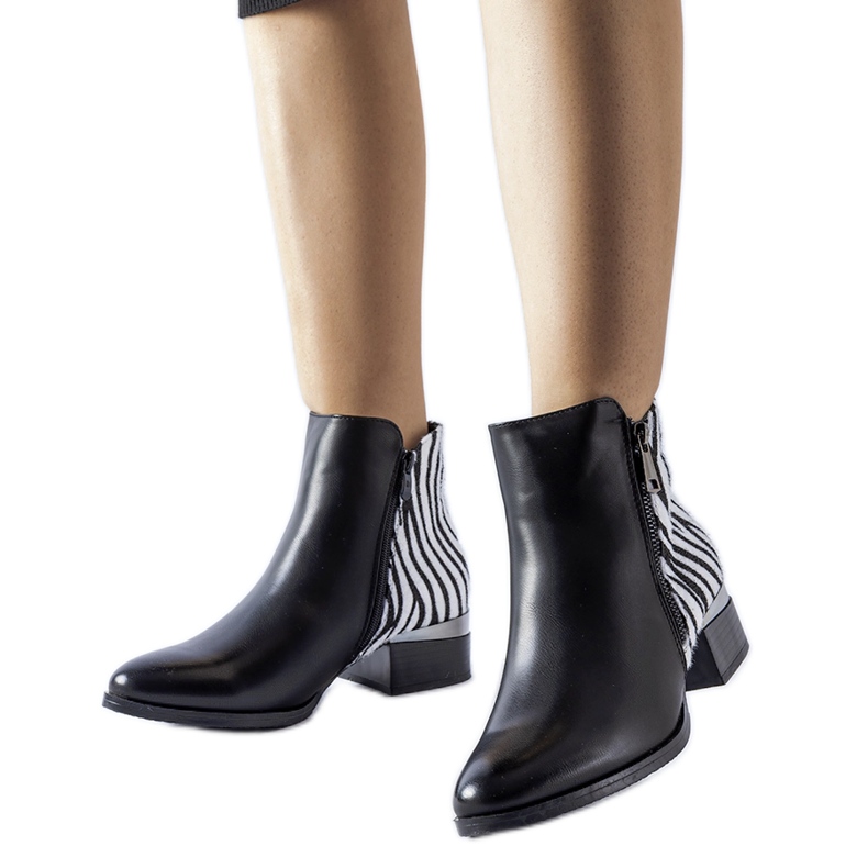 Black insulated ankle boots with a zebra pattern, Olindo