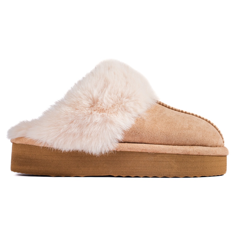 Fluffy beige soft toys on the Shelovet platform