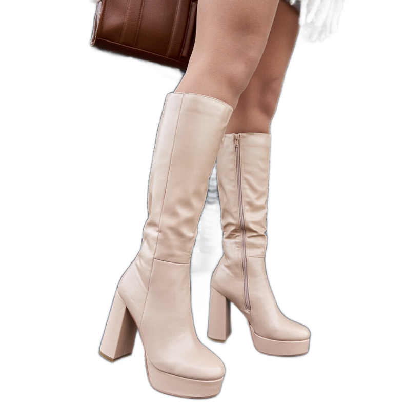 Beige boots with a platform and a heel from Zoccorino