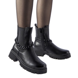 Black insulated ankle boots with a Tiziano chain