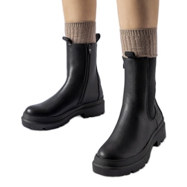 Black slightly insulated Bethesda ankle boots
