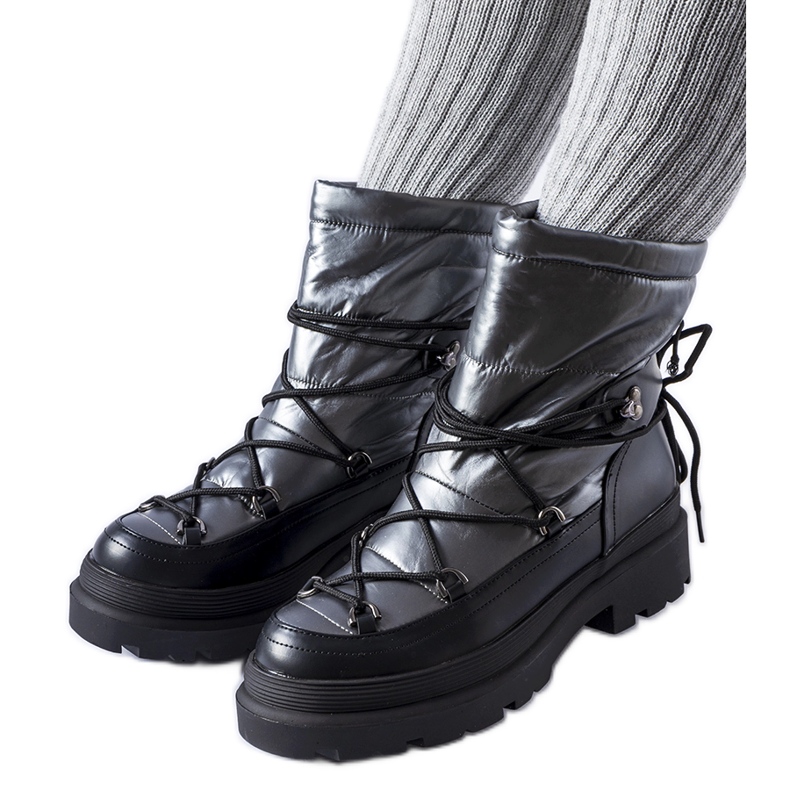 Black and gray Eagleville snow boots with cuff grey Black and gray Eagleville snow boots with cuff grey
