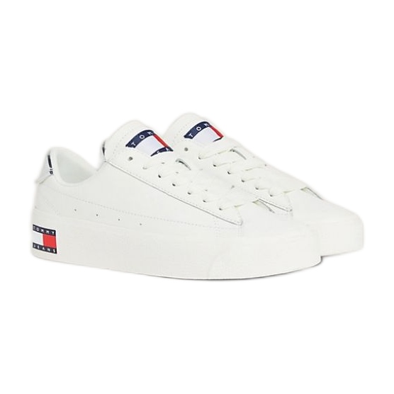 Tommy Hilfiger Vulc Lealther Plat Lc M shoes EN0EN02284YBL white