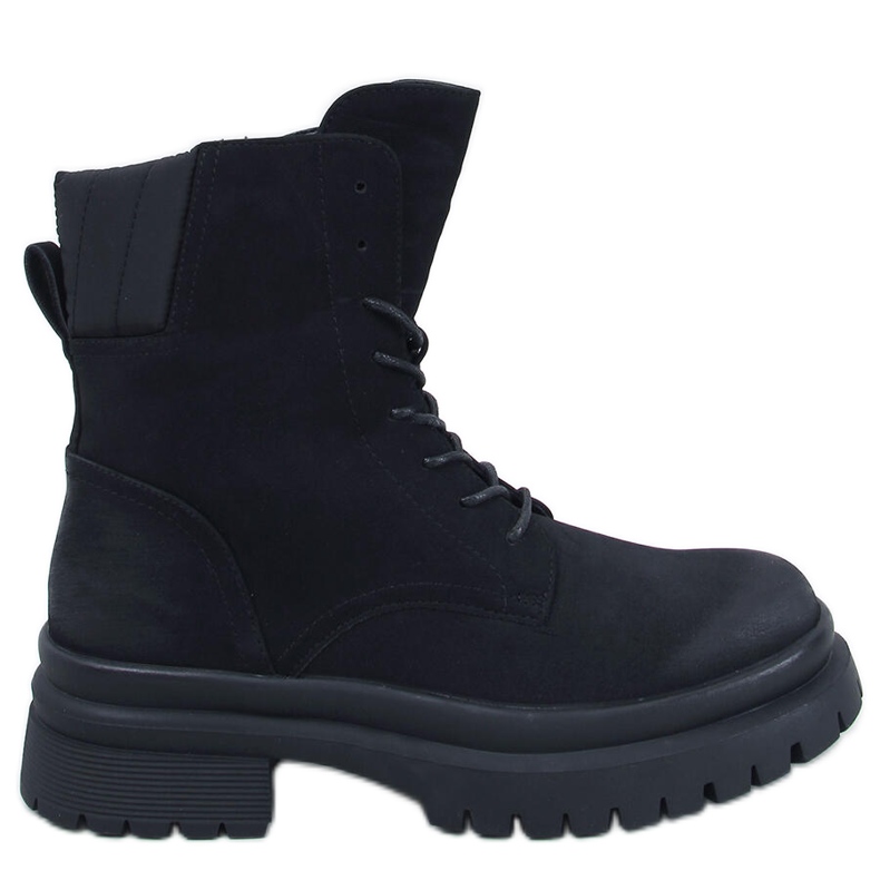 Trapper ankle boots with Desfor Black protector