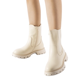 Beige insulated classic Pleasanton ankle boots Beige insulated classic Pleasanton ankle boots