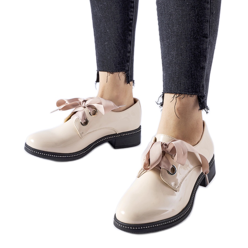 Beige shoes with Povegliano rhinestones