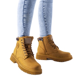 Classic brown insulated Tricase workers Classic brown insulated Tricase workers