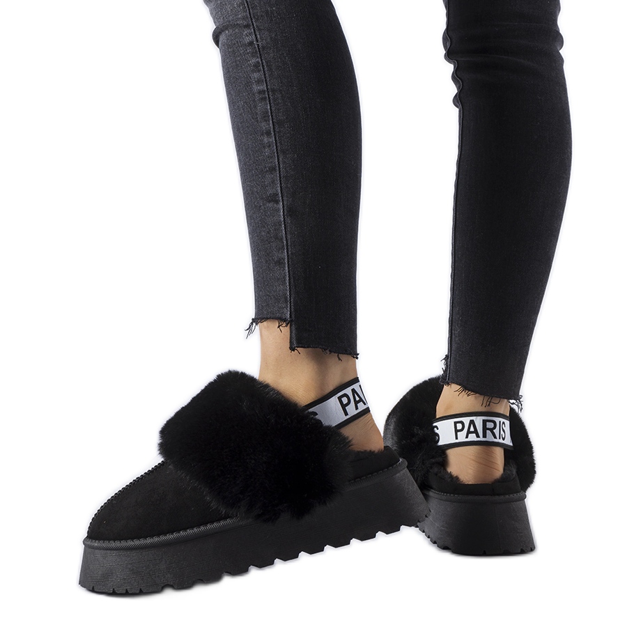 Insulated slippers 2025