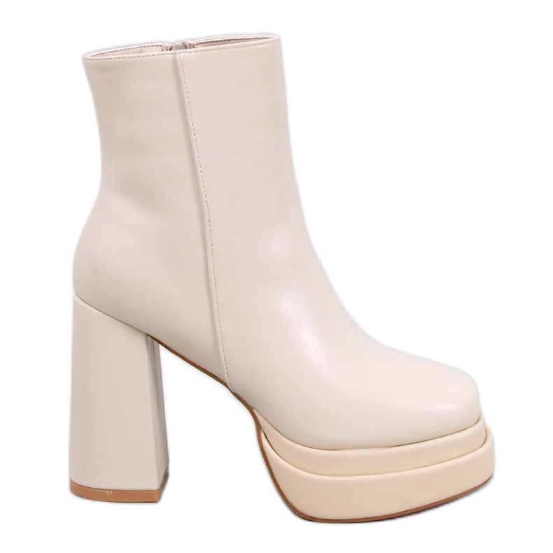 Comfortable Charokee Beige platform boots - 2nd quality