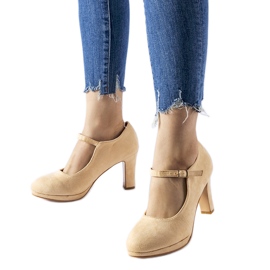 Beige high-heeled shoes with Serri fastening Beige high-heeled shoes with Serri fastening
