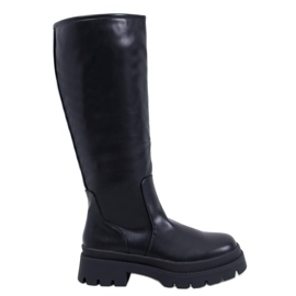 Dillard Black boots with a thick sole
