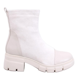 Olson Beige wide-heeled ankle boots