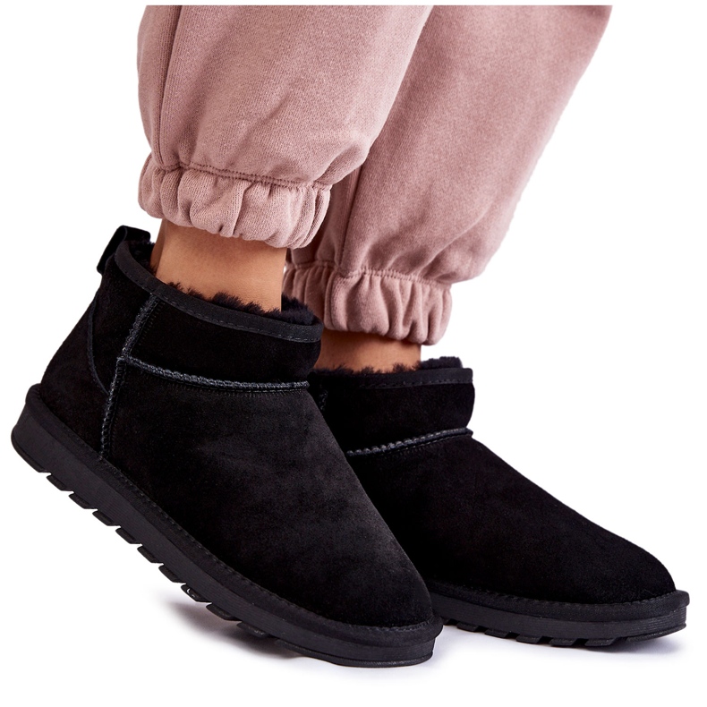 Women's suede low insulated snow boots black