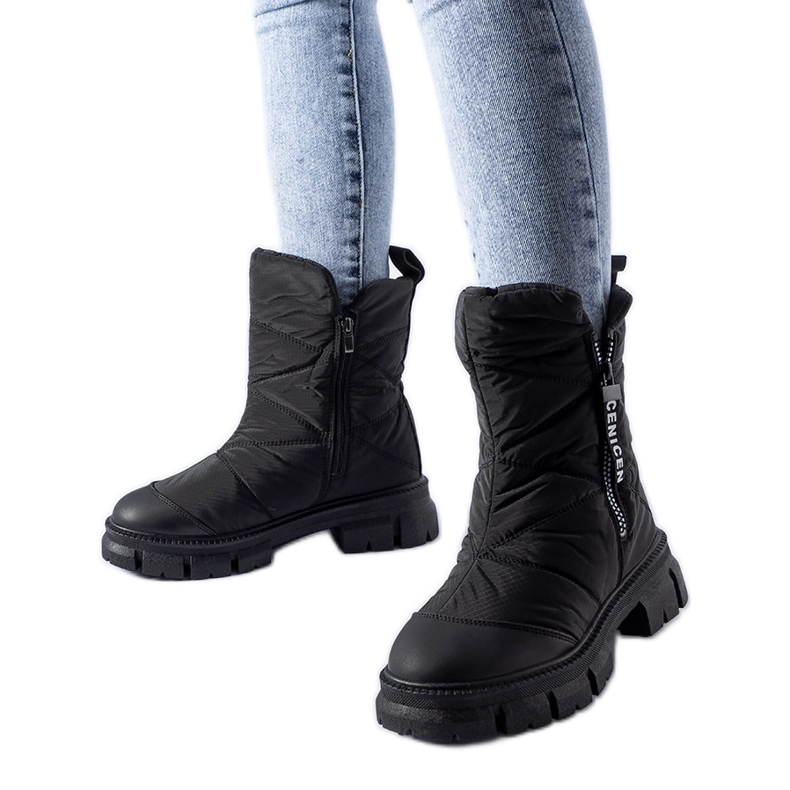 Black insulated quilted Antonina snow boots Black insulated quilted Antonina snow boots