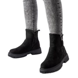 Black insulated classic Tesoriero ankle boots