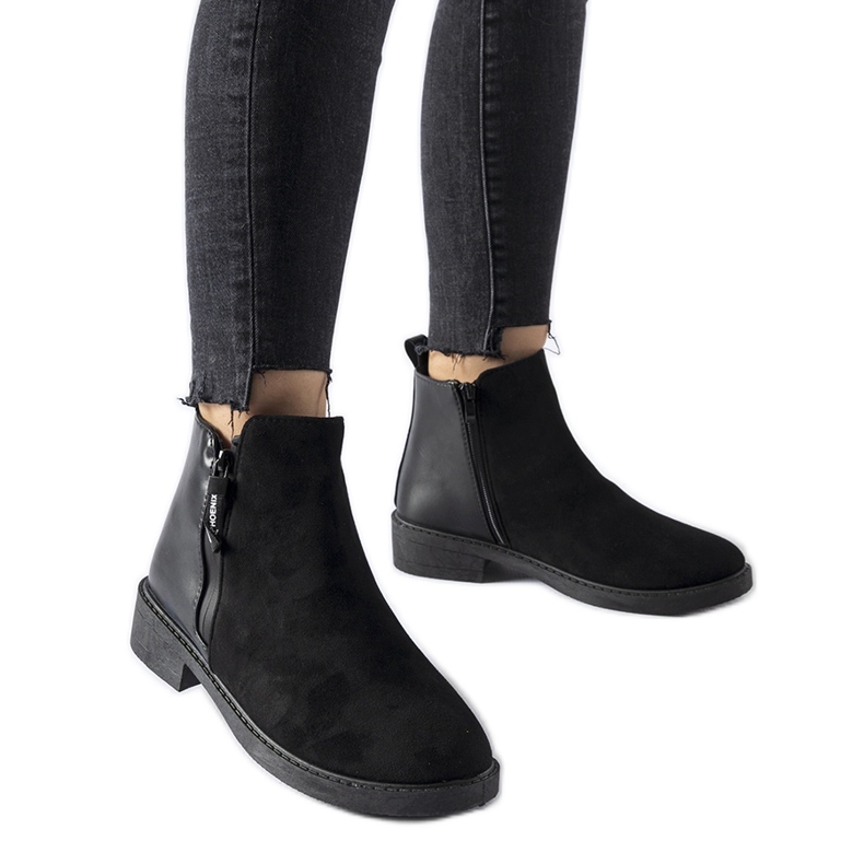 Black insulated classic Montaldo boots