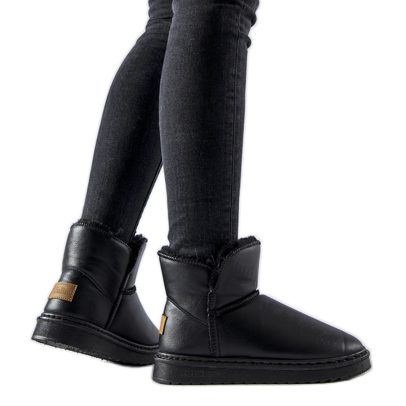 Black insulated Kaufman eco-leather snow boots Black insulated Kaufman eco-leather snow boots