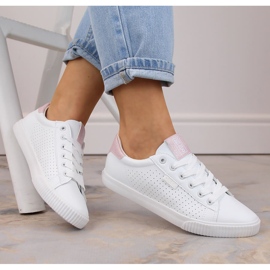 Low-top sneakers made of eco leather, white Big Star HH274073 Low-top sneakers made of eco leather, white Big Star HH274073