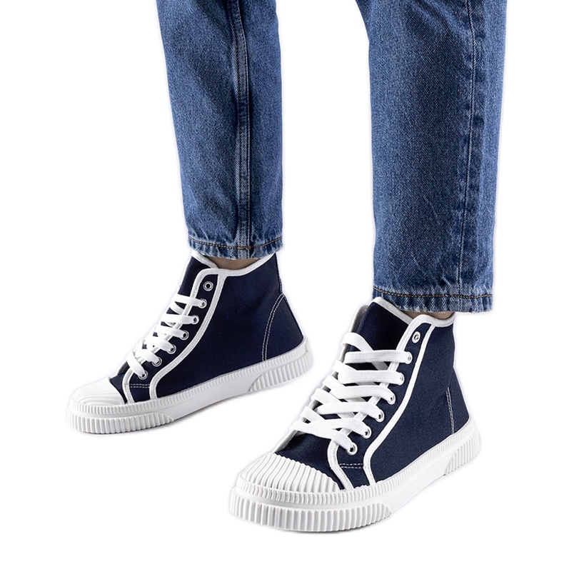 Navy blue high-top sneakers from Pozzuolo