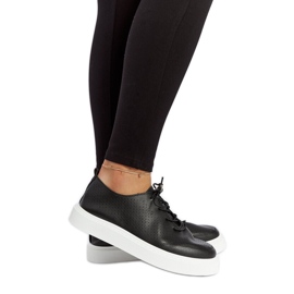 Laytonville black perforated sneakers